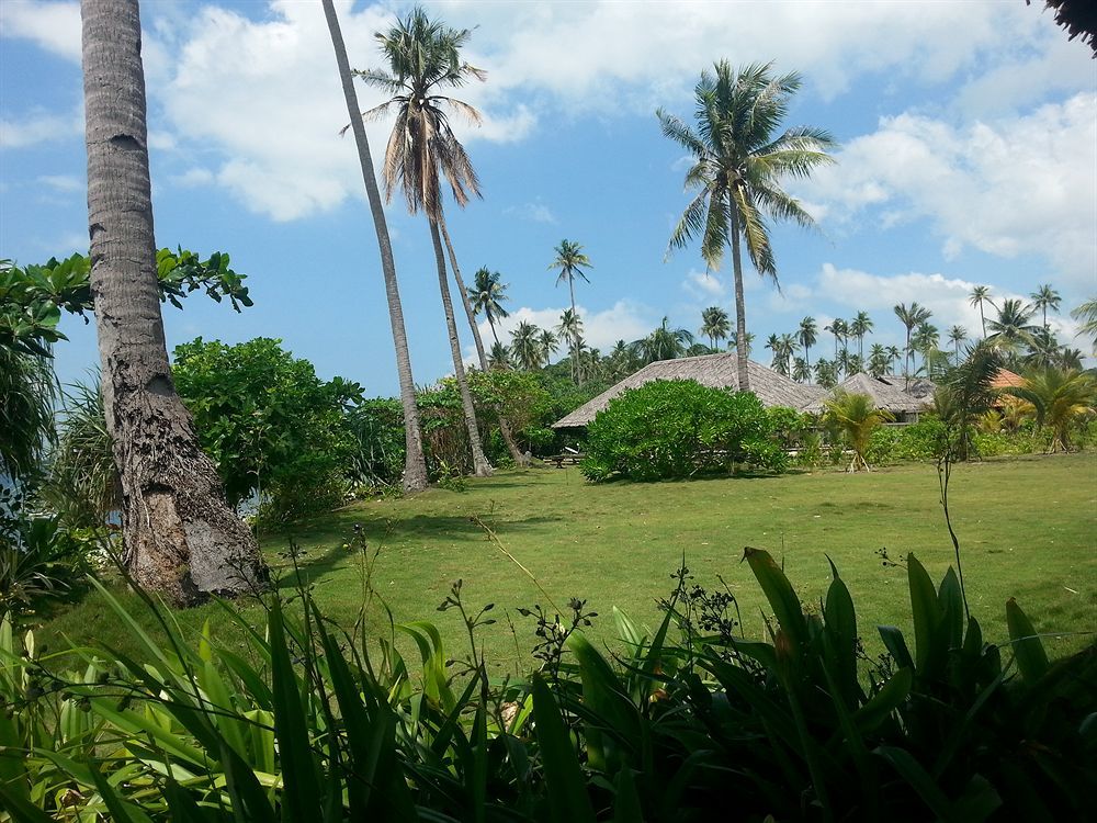 Trikora Beach Club And Resort Teluk Bakau Exterior photo